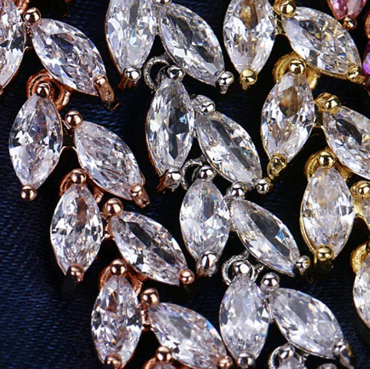 Nemorina Foliora Armband | Weißgold