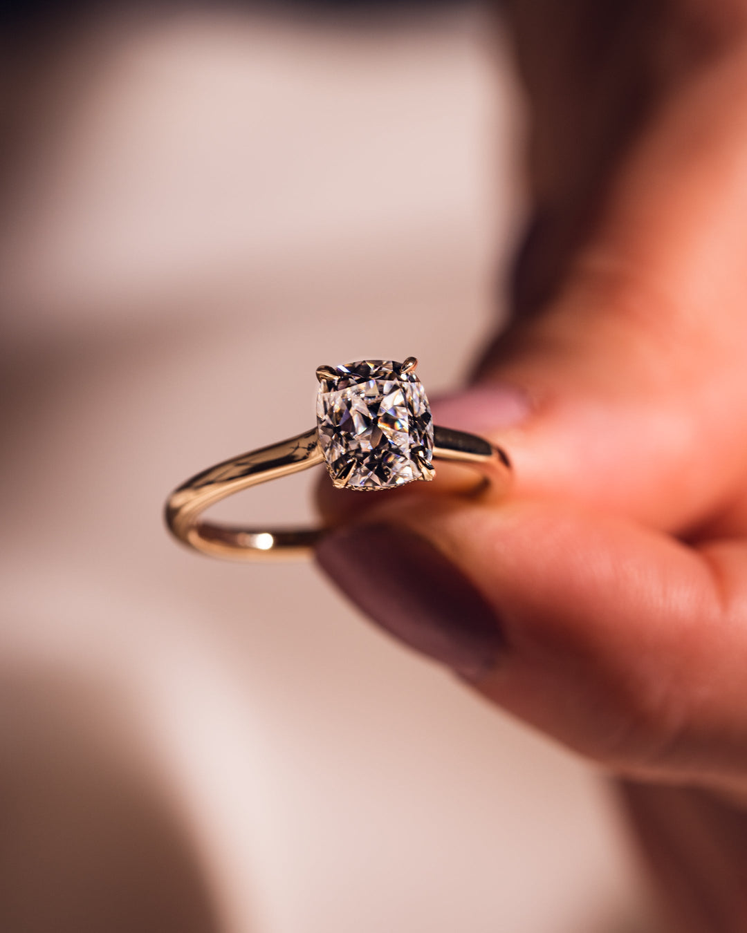 Jasmine - Längliches Kissen | Gold