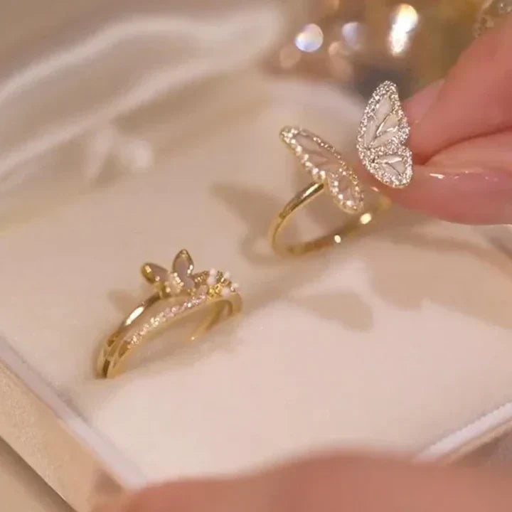 Nerissa Claravia Ring | Gold