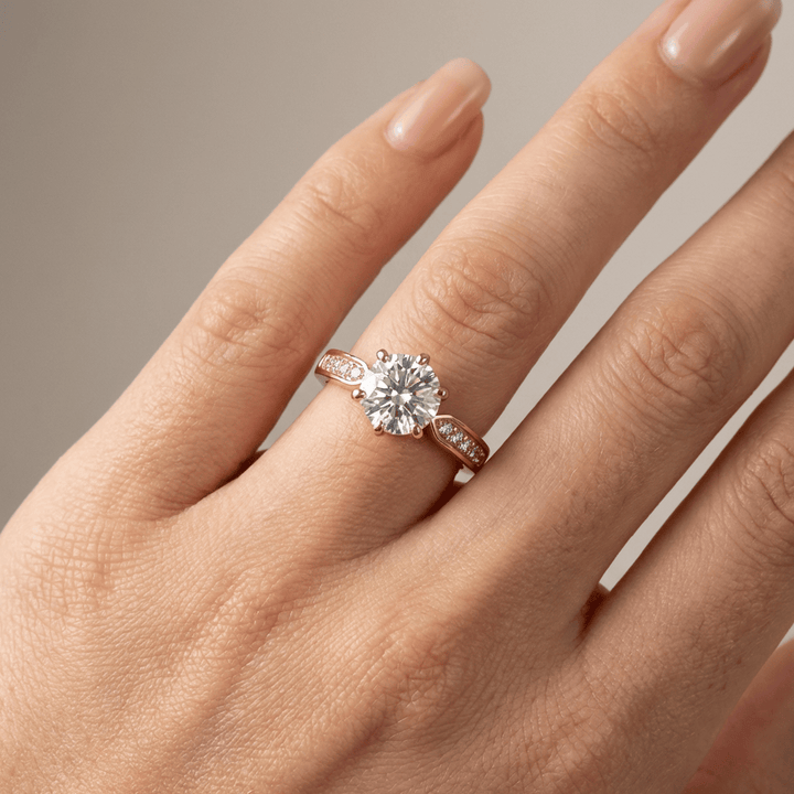 Rose Gold Round Diamond Pavé Ring - (Adjustable)
